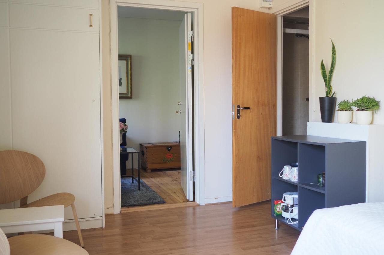 Brukshotellet Oeland - Vandrarhem Degerhamn المظهر الخارجي الصورة