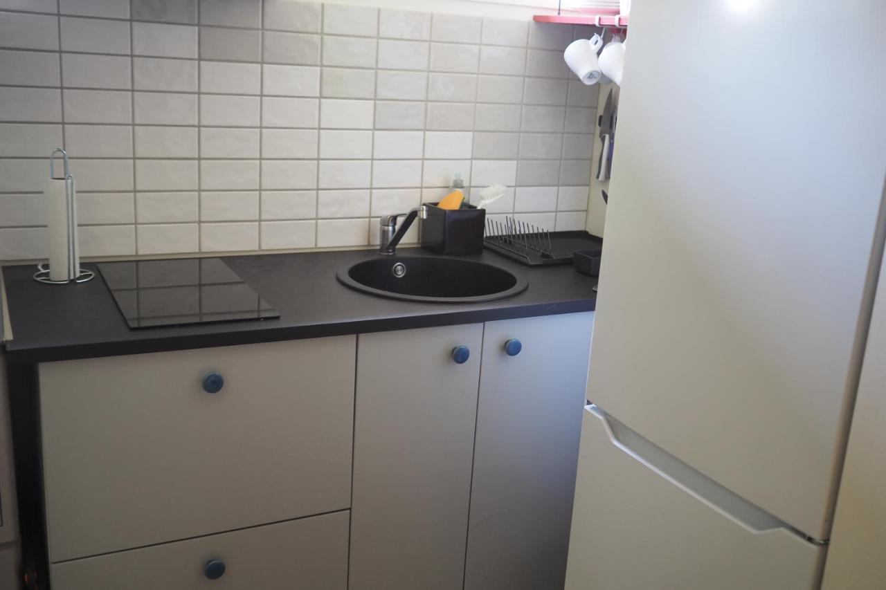 Brukshotellet Oeland - Vandrarhem Degerhamn المظهر الخارجي الصورة